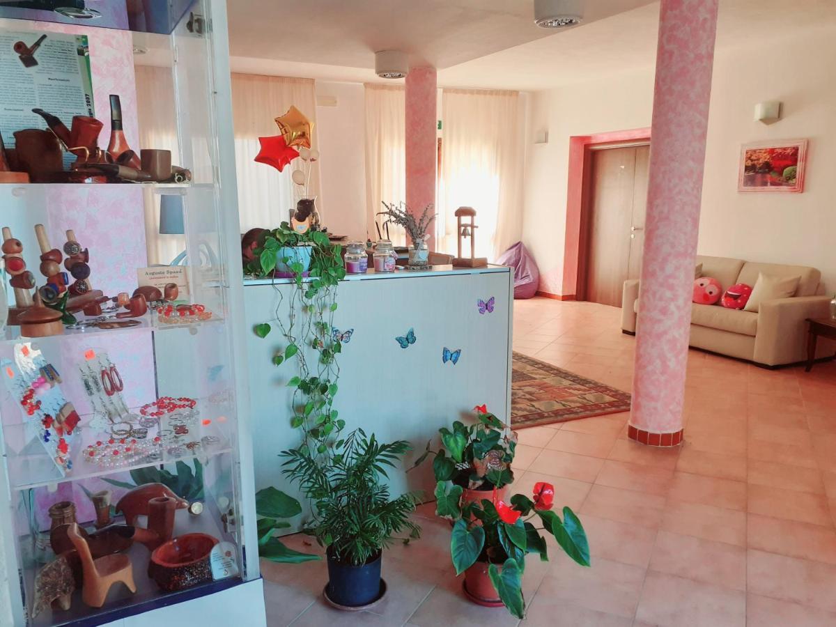 Hotel Bena E Traes Laerru Екстер'єр фото