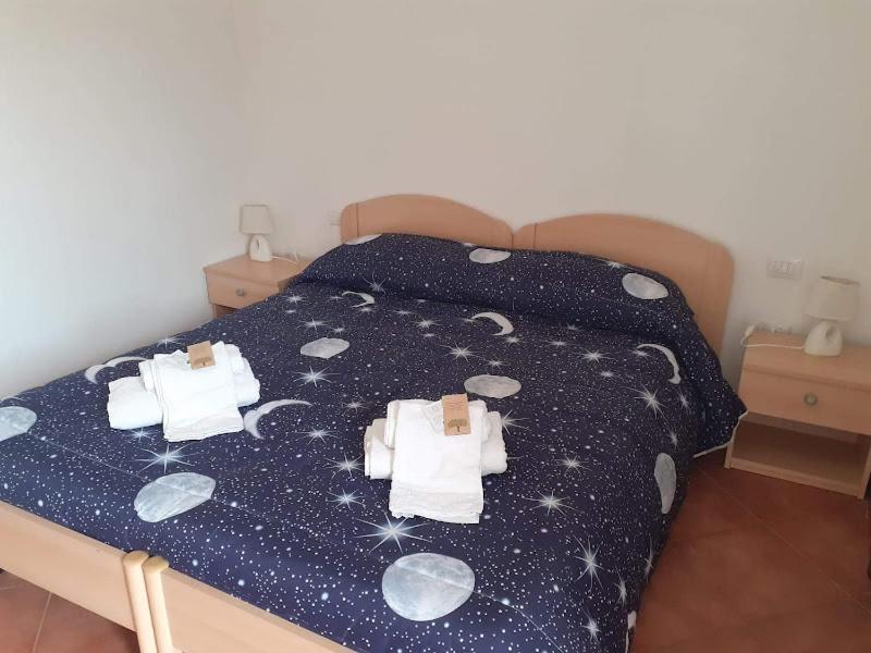 Hotel Bena E Traes Laerru Екстер'єр фото